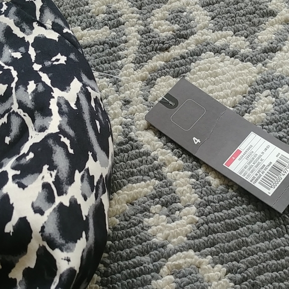 NWT MASSIMO LEOPARD PRINT SKIRT 4/Jacob Sweater small - Picture 5 of 10